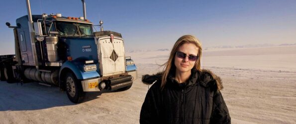 ice-road-truckers-lisa-kelly_